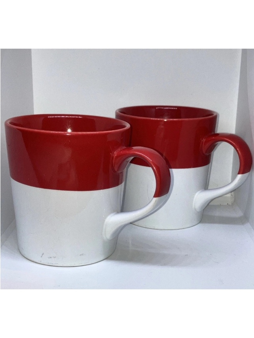 SET OF 2 Crate & Barrel Ceramic Coffee Mugs Red White Dipped Glaze 14oz Holidays - Picture 2 of 16